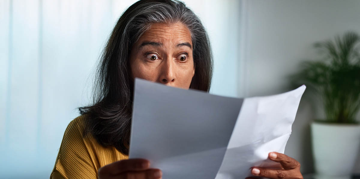 MPU durchgefallen – Frau liest negatives Gutachten